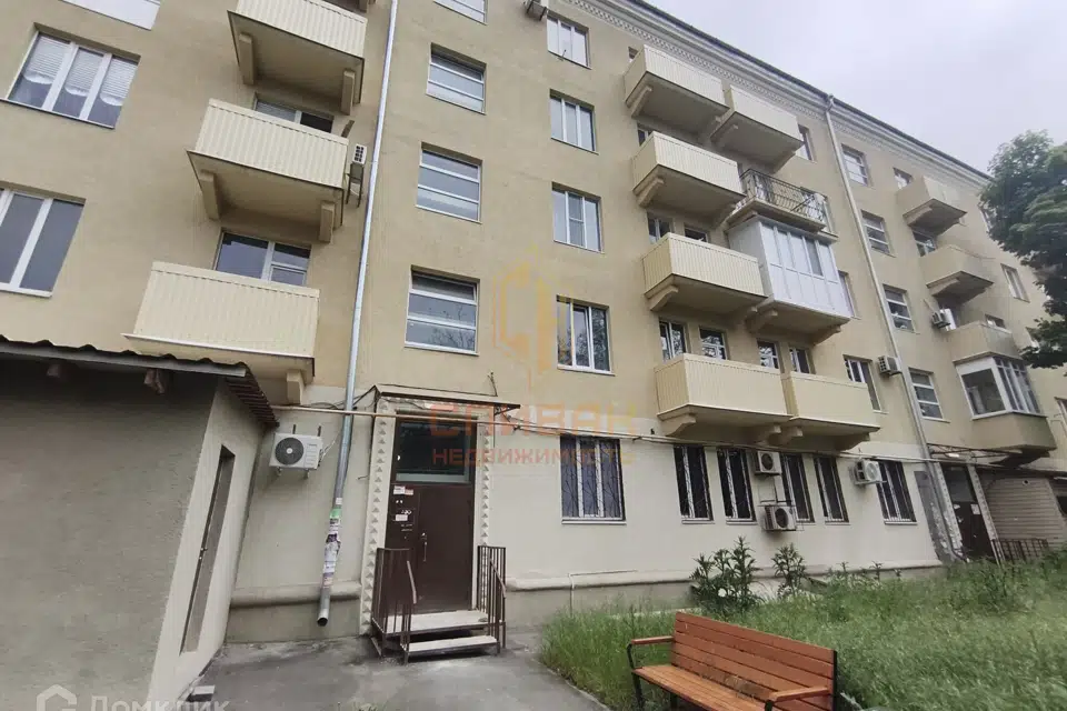 Продаётся 1-комнатная квартира, 37.3 м²