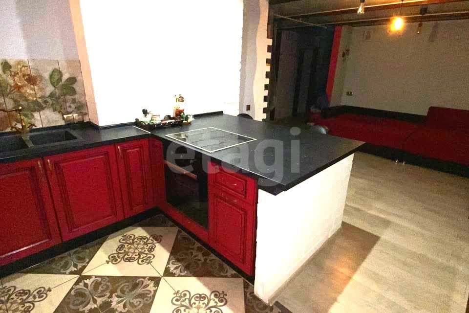 Продаётся 3-комнатная квартира, 64.5 м²