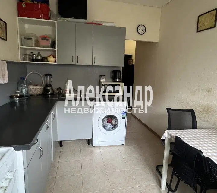 Продаётся 1-комнатная квартира, 37.1 м²