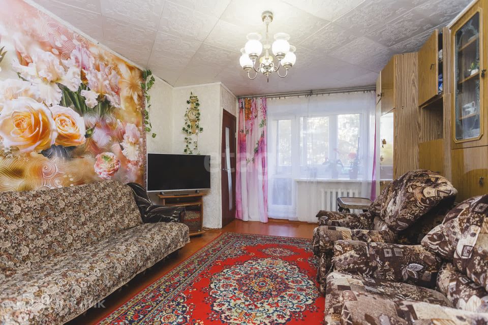 Продаётся 4-комнатная квартира, 80.6 м²