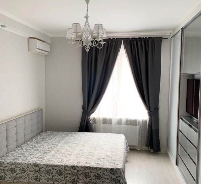 Продаётся 1-комнатная квартира, 50 м²