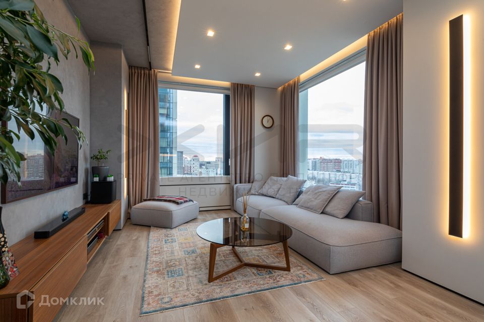 Продаётся 4-комнатная квартира, 110 м²