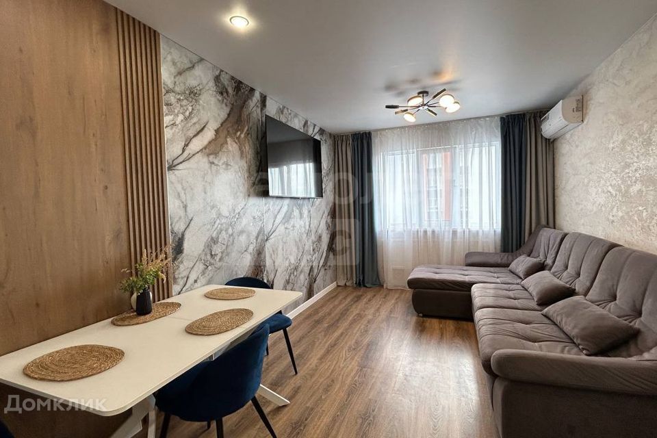 Продаётся 2-комнатная квартира, 65 м²