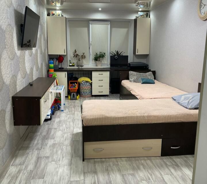 Продаётся 3-комнатная квартира, 60 м²