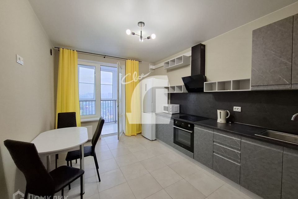 Сдаётся 2-комнатная квартира, 62.9 м²