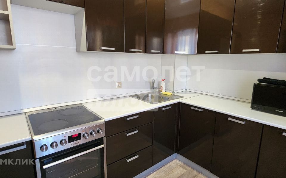 Продаётся 2-комнатная квартира, 55.7 м²