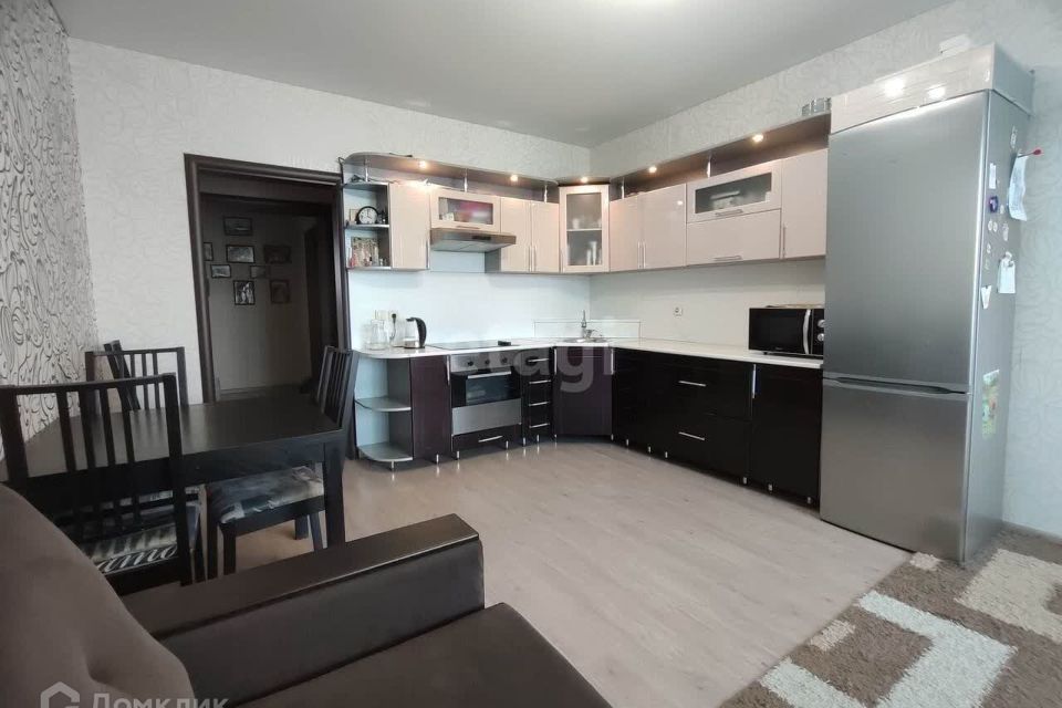 Продаётся 2-комнатная квартира, 62 м²