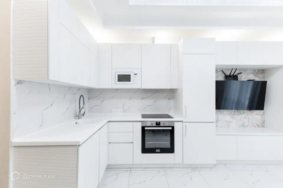 Продаётся 1-комнатная квартира, 45.3 м²