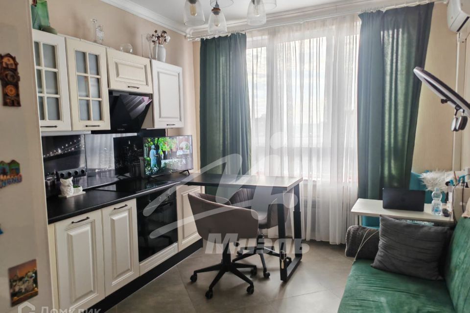 Продаётся 2-комнатная квартира, 56.7 м²