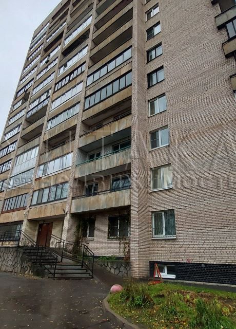 Продаётся 2-комнатная квартира, 55.6 м²