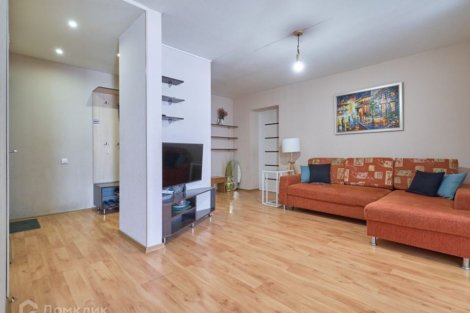 Продаётся 3-комнатная квартира, 56.7 м²