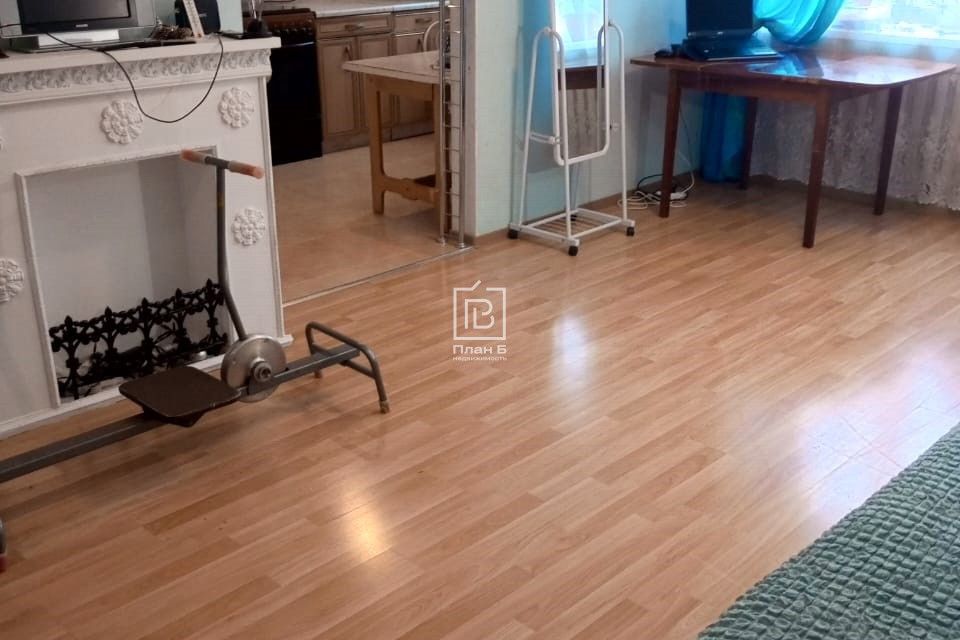 Продаётся 4-комнатная квартира, 75.6 м²