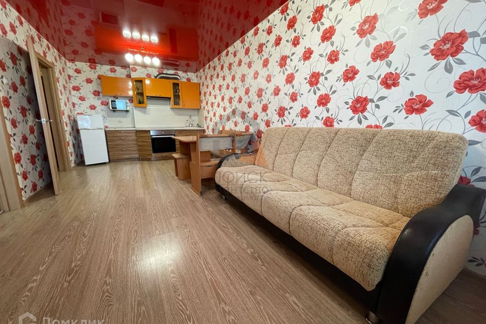 Сдаётся 1-комнатная квартира, 42 м²