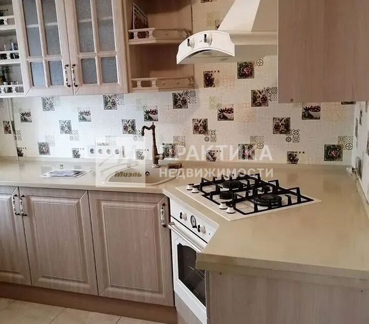 Сдаётся 1-комнатная квартира, 38 м²