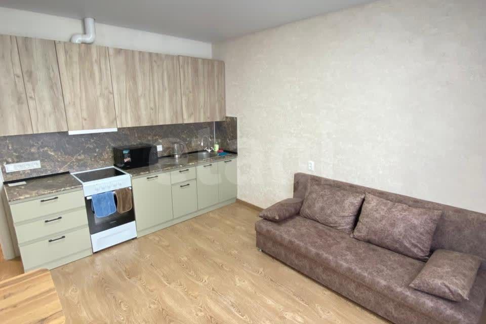 Сдаётся 1-комнатная квартира, 40 м²