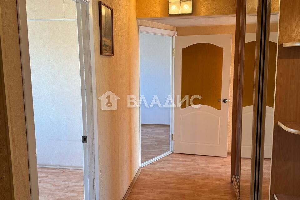 Продаётся 3-комнатная квартира, 63.9 м²
