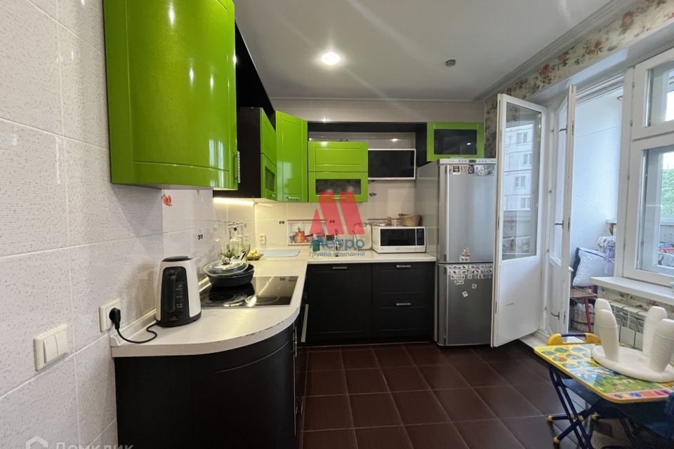Продаётся 2-комнатная квартира, 60.7 м²