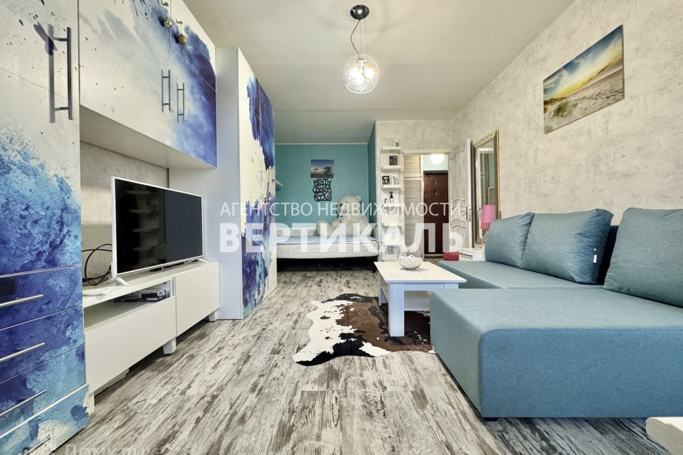 Сдаётся 1-комнатная квартира, 38 м²