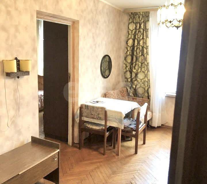 Продаётся 3-комнатная квартира, 49.7 м²