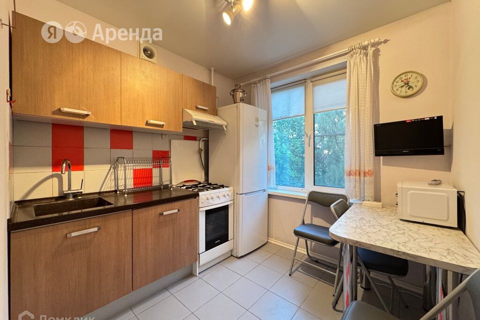 Сдаётся 2-комнатная квартира, 44 м²