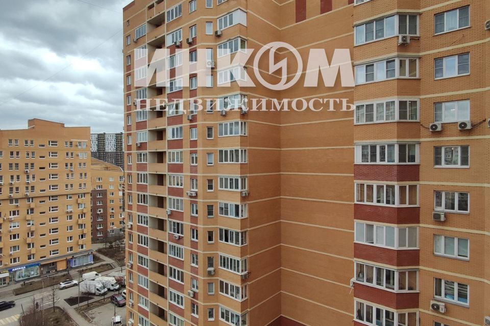 Продаётся 1-комнатная квартира, 46.7 м²
