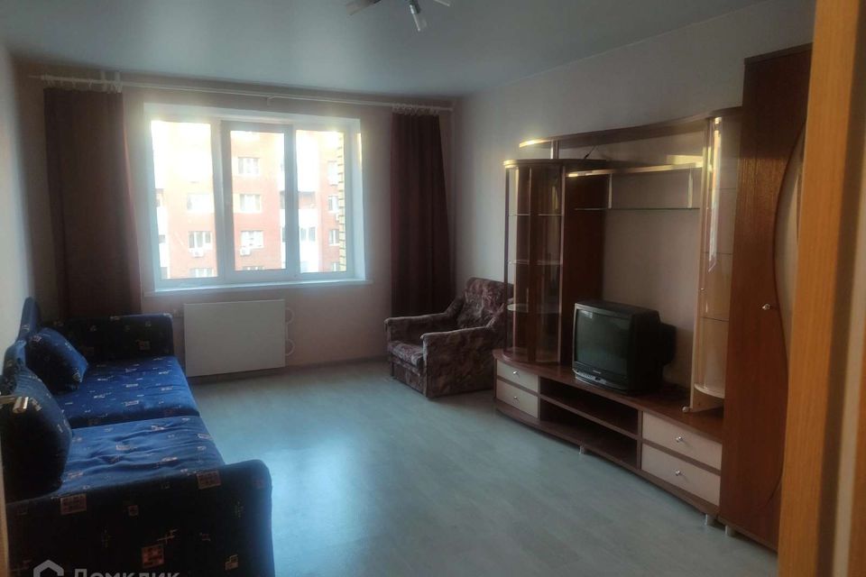 Сдаётся 1-комнатная квартира, 38 м²