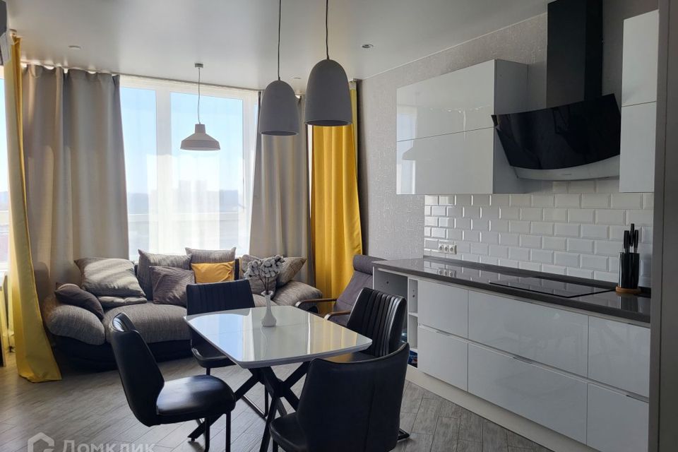 Продаётся 2-комнатная квартира, 78.8 м²