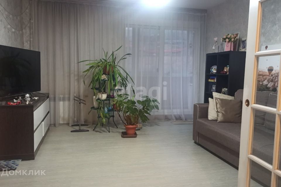 Продаётся 3-комнатная квартира, 62.9 м²