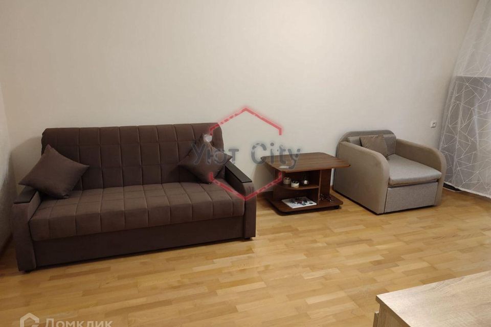 Сдаётся 1-комнатная квартира, 40 м²