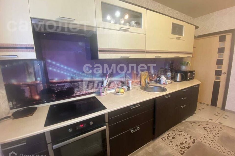 Продаётся 2-комнатная квартира, 62.8 м²