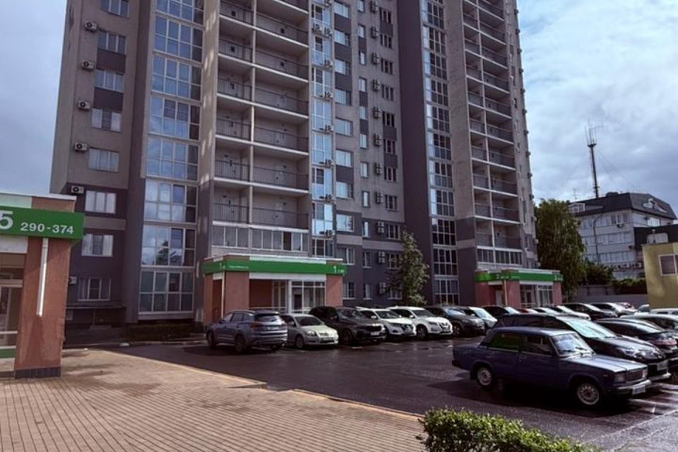 Продаётся 1-комнатная квартира, 43.2 м²