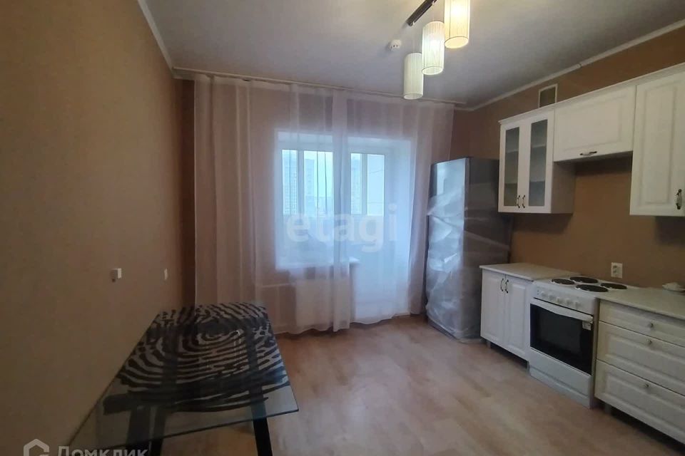 Сдаётся 2-комнатная квартира, 55.9 м²