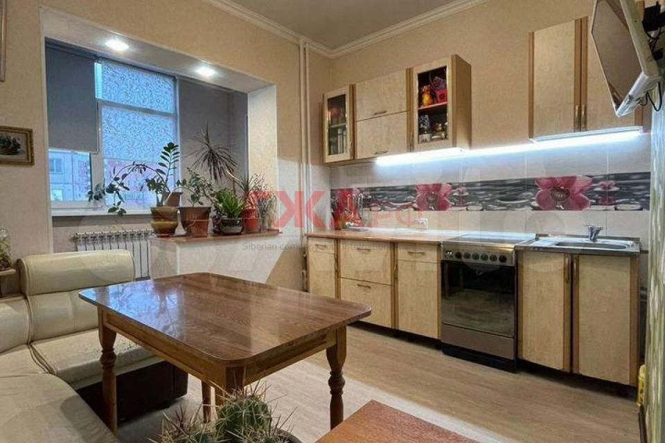 Продаётся 2-комнатная квартира, 62.1 м²