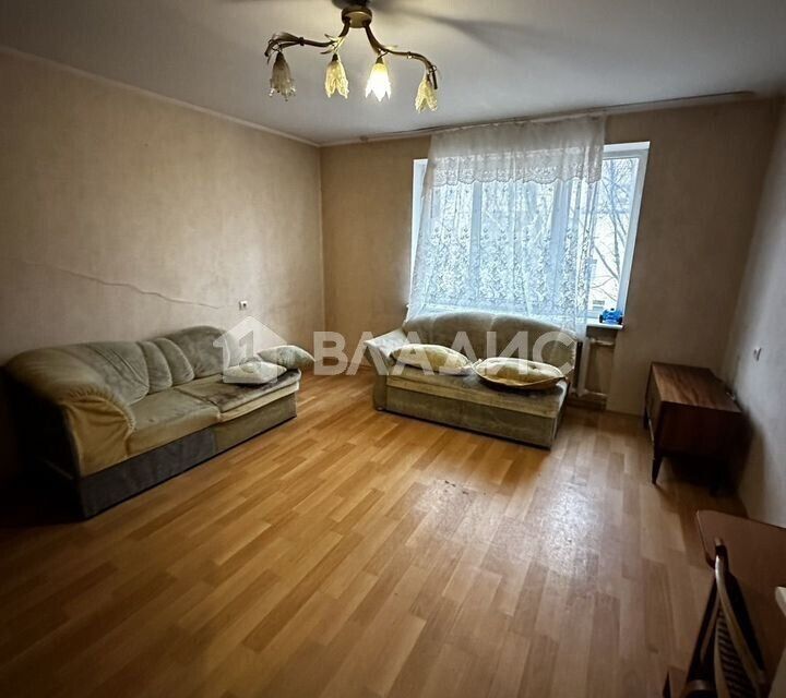 Продаётся 1-комнатная квартира, 38 м²