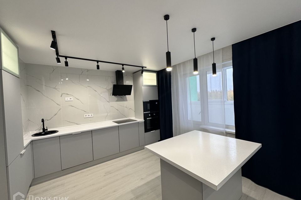 Продаётся 1-комнатная квартира, 37 м²