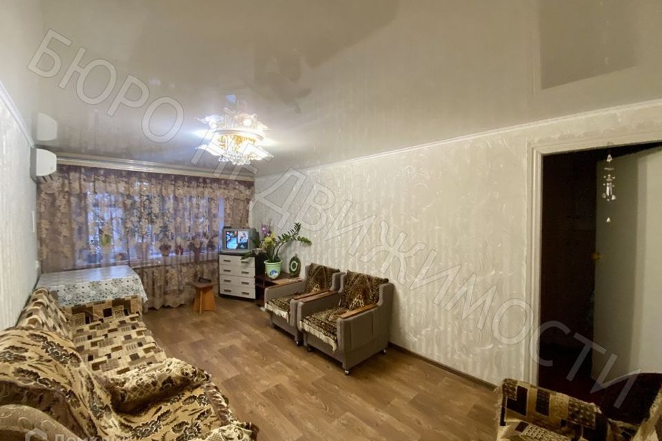 Продаётся 3-комнатная квартира, 56.7 м²