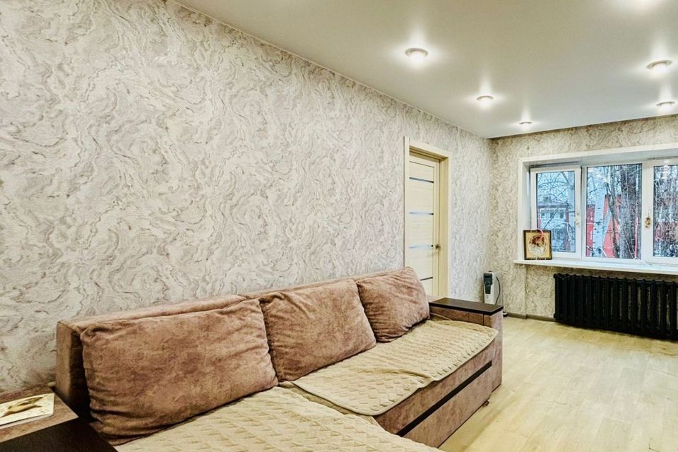 Продаётся 2-комнатная квартира, 40.4 м²