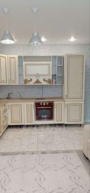 Продаётся 1-комнатная квартира, 42 м²