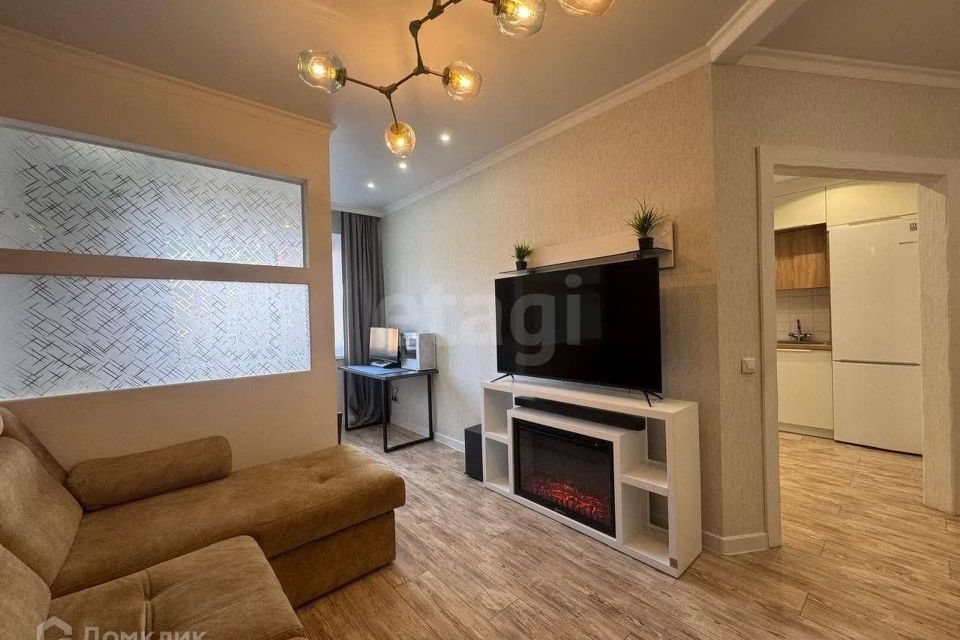 Продаётся 1-комнатная квартира, 38 м²