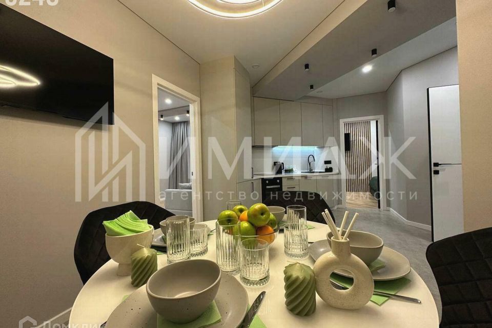 Продаётся 2-комнатная квартира, 60.8 м²
