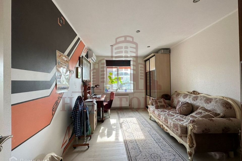 Продаётся 3-комнатная квартира, 78 м²