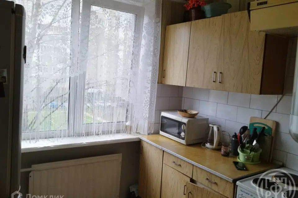 Продаётся 3-комнатная квартира, 58.8 м²