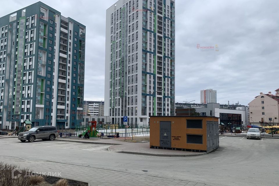 Сдаётся 1-комнатная квартира, 42 м²