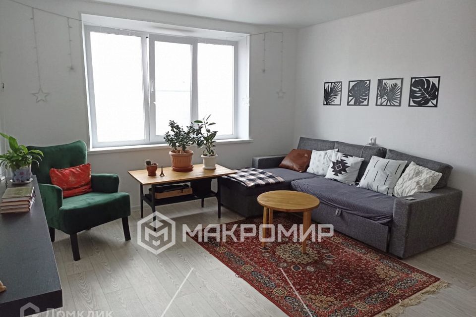 Сдаётся 2-комнатная квартира, 56 м²