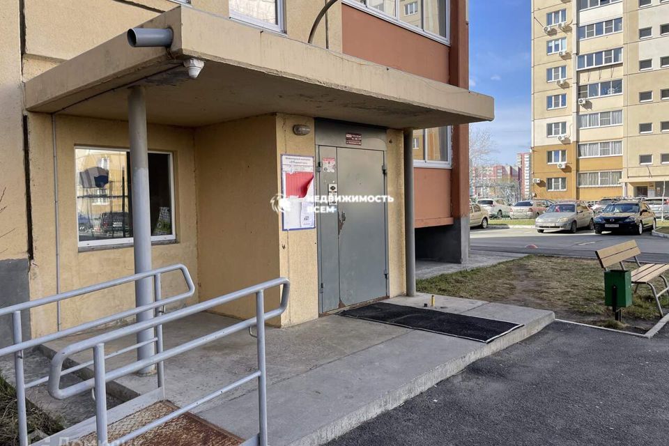 Продаётся 1-комнатная квартира, 32 м²