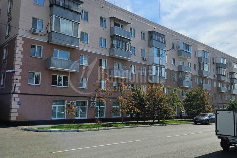 Продаётся 2-комнатная квартира, 40.7 м²