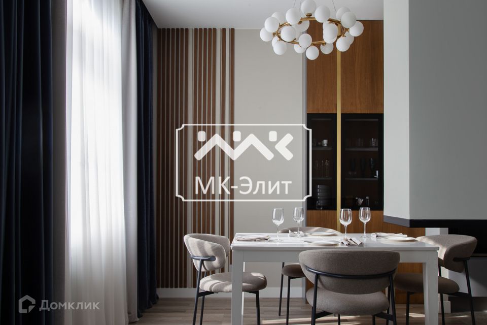 Продаётся 3-комнатная квартира, 102.5 м²