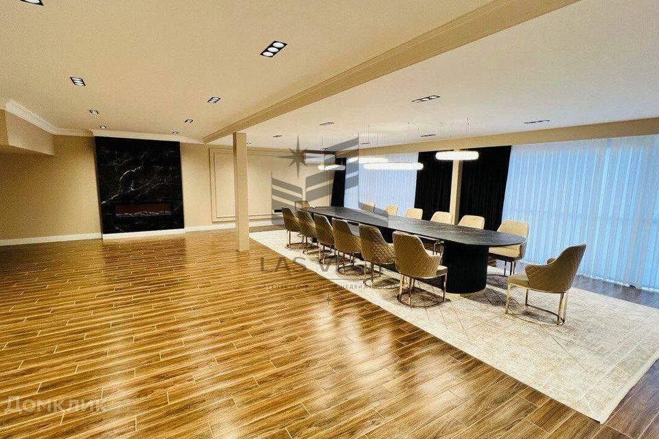 Сдаётся 3-комнатная квартира, 150 м²