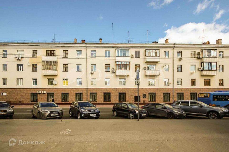 Продаётся 2-комнатная квартира, 55.9 м²