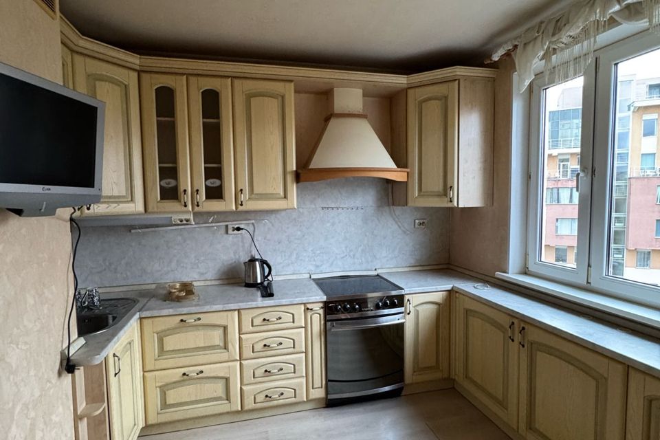 Продаётся 3-комнатная квартира, 75.7 м²